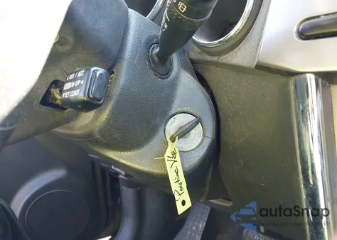 2005 Pontiac Vibe из США, поврежденный, VIN 5Y2SL63835Z400657